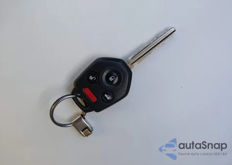 2016 Subaru Crosstrek 2.0I Premium z USA, uszkodzony, nr VIN JF2GPABC8G8275653